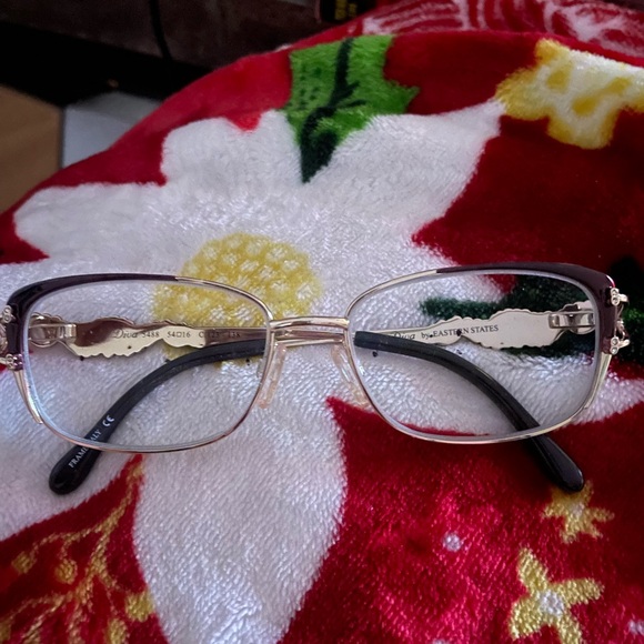 Eyeglass frames - Picture 4 of 5
